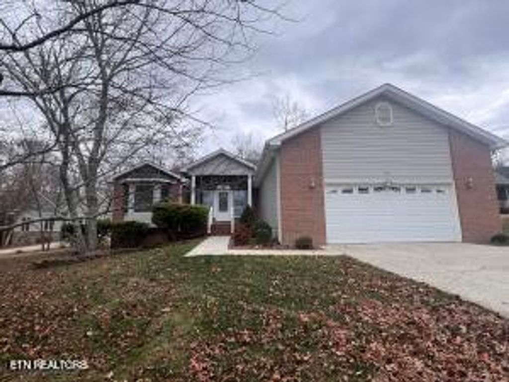 Photo of 18 Dickens Lane, Crossville, TN 38558 (MLS # 1323313)