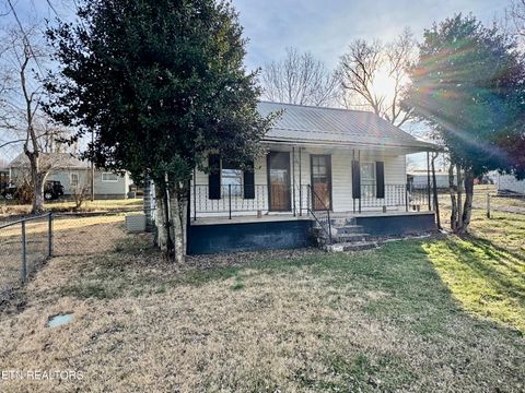 Tiny photo for 204 N Niota Rd, Englewood, TN 37329 (MLS # 1328387)