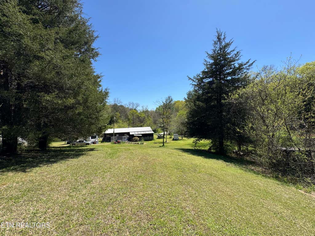 Photo of 3435 Glendale Rd, Bybee, TN 37713 (MLS # 1298329)