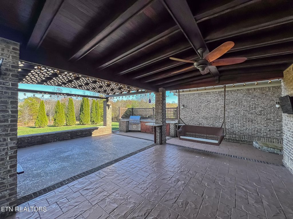 Photo of 1636 Stone Harbor Blvd, Lenoir City, TN 37772 (MLS # 1323057)