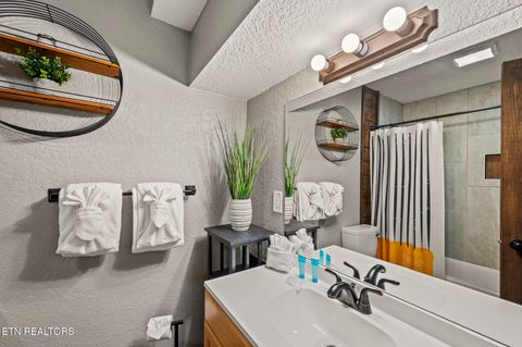 Tiny photo for 2046 Slippery Rock Circle, Sevierville, TN 37862 (MLS # 1325861)