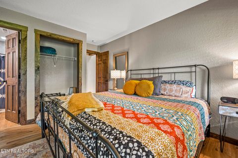 Tiny photo for 2046 Slippery Rock Circle, Sevierville, TN 37862 (MLS # 1325861)