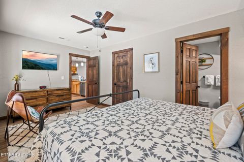 Tiny photo for 2046 Slippery Rock Circle, Sevierville, TN 37862 (MLS # 1325861)