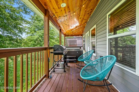 Tiny photo for 2046 Slippery Rock Circle, Sevierville, TN 37862 (MLS # 1325861)
