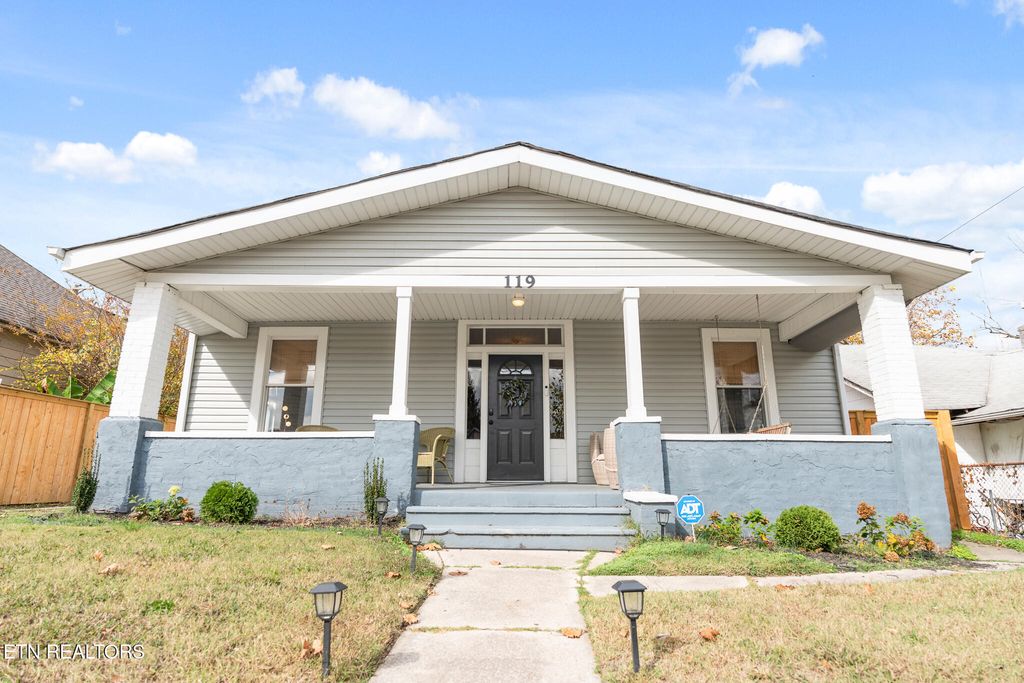 Photo of 119 E Caldwell Ave, Knoxville, TN 37917 (MLS # 1331400)