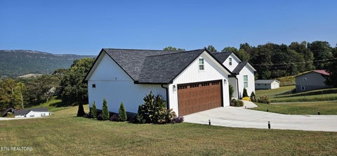 Photo of 214 Morton Rd, LaFollette, TN 37766 (MLS # 1357542)