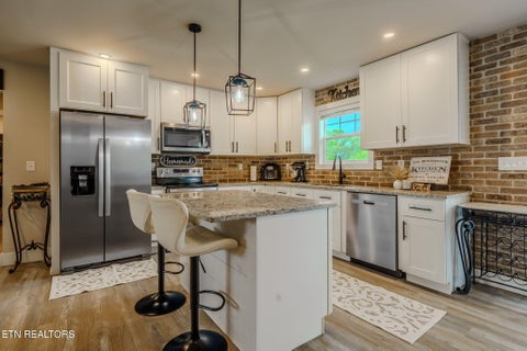 Tiny photo for 214 Morton Rd, LaFollette, TN 37766 (MLS # 1357542)