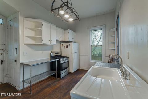 Tiny photo for 816 N 4th Ave, Knoxville, TN 37917 (MLS # 1323820)