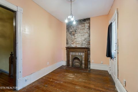 Tiny photo for 816 N 4th Ave, Knoxville, TN 37917 (MLS # 1323820)