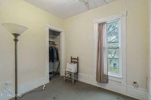 Tiny photo for 816 N 4th Ave, Knoxville, TN 37917 (MLS # 1323820)