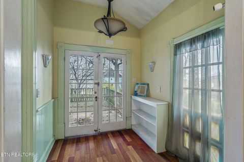 Tiny photo for 816 N 4th Ave, Knoxville, TN 37917 (MLS # 1323820)