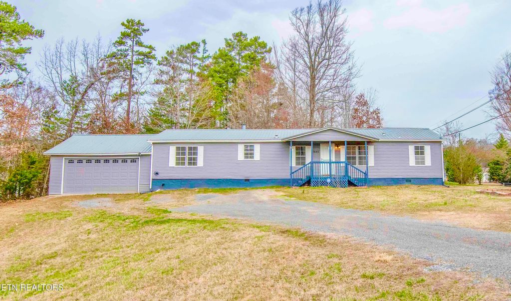 Photo of 7645 Hunters Ridge Way, Knoxville, TN 37914 (MLS # 1330791)