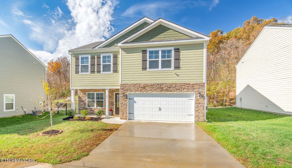 Photo of 40 Village Way, Kingston, TN 37763 (MLS # 1282645)