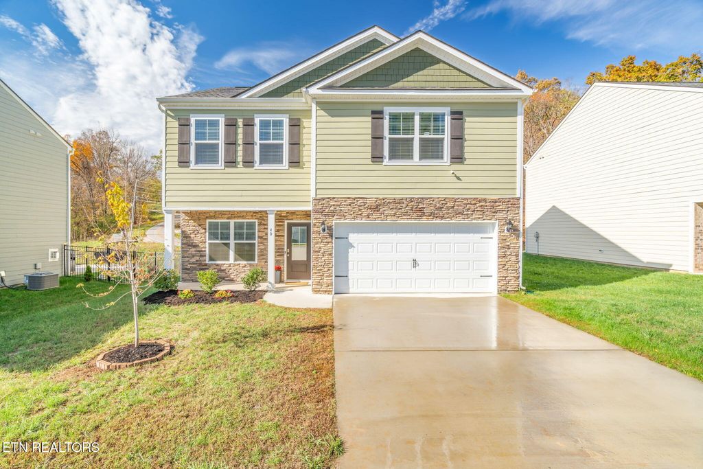 Photo of 40 Village Way, Kingston, TN 37763 (MLS # 1282645)
