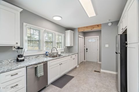 Tiny photo for 920 Oak Grove Lane, Knoxville, TN 37919 (MLS # 1317570)