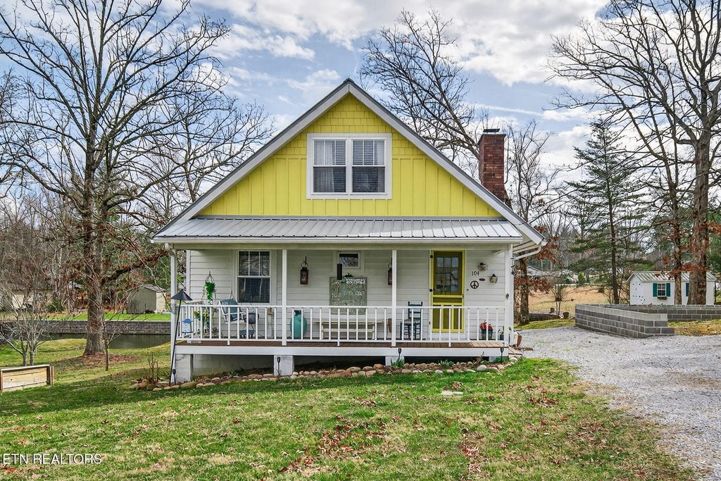 Photo of 104 Peace Pipe, Crossville, TN 38572 (MLS # 1332864)