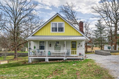 Photo of 104 Peace Pipe, Crossville, TN 38572 (MLS # 1332864)