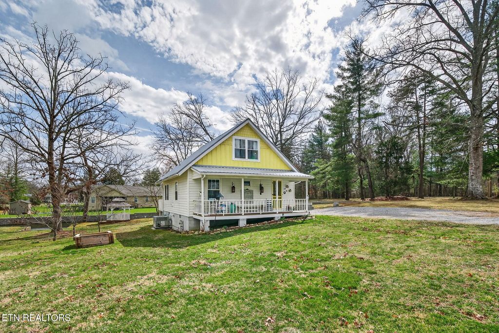 Photo of 104 Peace Pipe, Crossville, TN 38572 (MLS # 1332864)