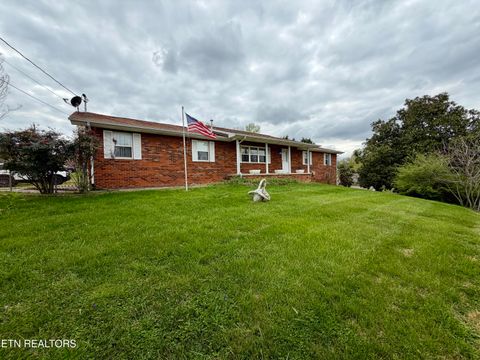 Tiny photo for 302 S Apache Rd, Clinton, TN 37716 (MLS # 1334788)