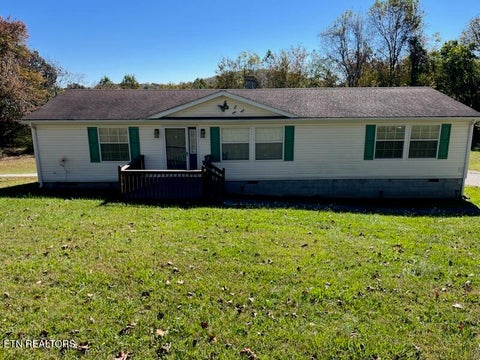 Photo of 124 Oak Grove Lane, Rocky Top, TN 37769 (MLS # 1360310)