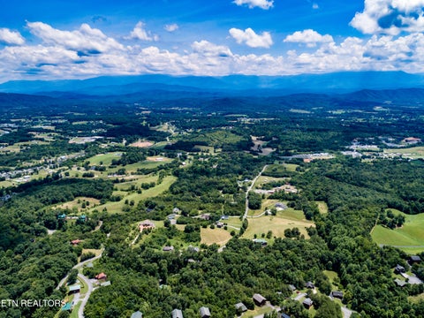 Tiny photo for 55 Oak Lake Drive, Sevierville, TN 37876 (MLS # 1357433)