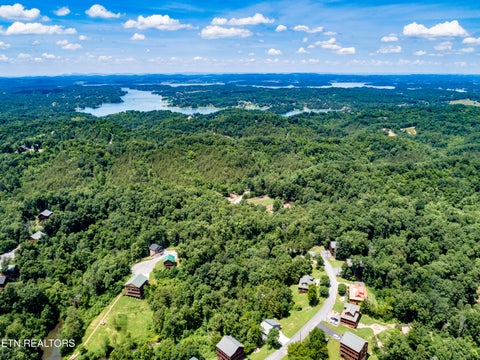 Tiny photo for 55 Oak Lake Drive, Sevierville, TN 37876 (MLS # 1357433)