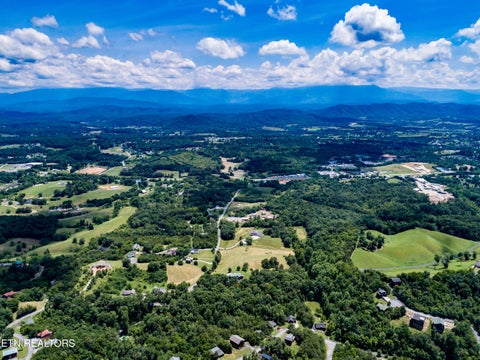 Tiny photo for 55 Oak Lake Drive, Sevierville, TN 37876 (MLS # 1357433)