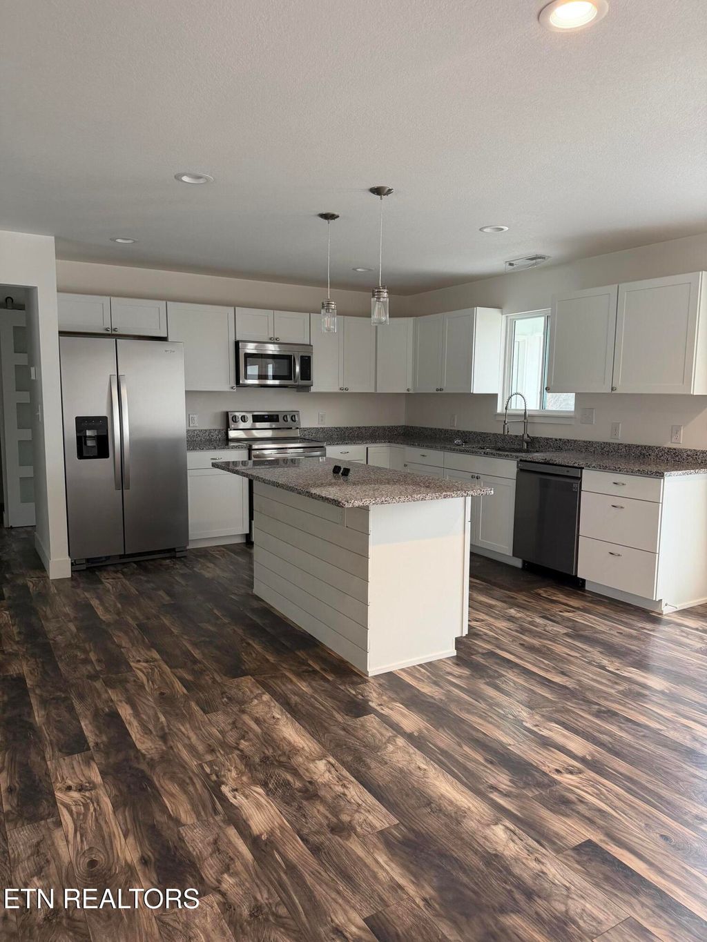 Photo of 1281 Swan Pond Circle Rd, Harriman, TN 37748 (MLS # 1331976)