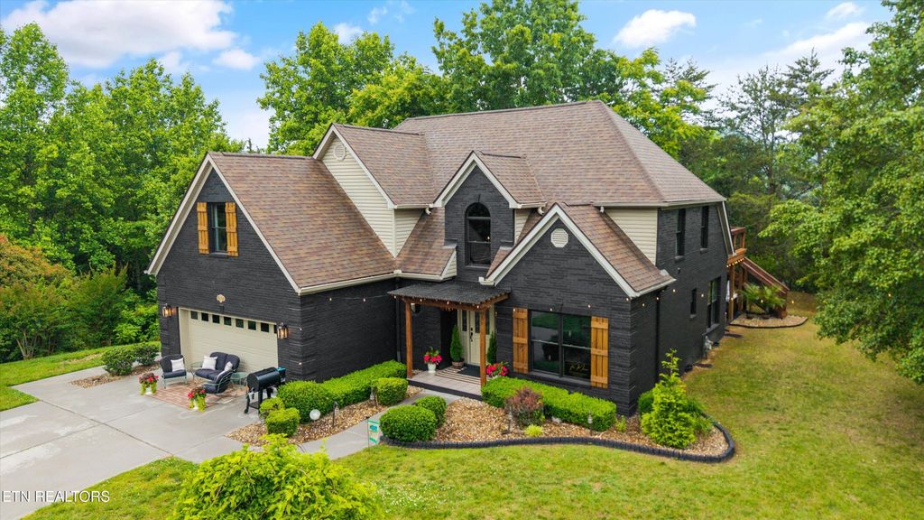 Photo of 704 Blue Dun Court, Pigeon Forge, TN 37863 (MLS # 1340499)