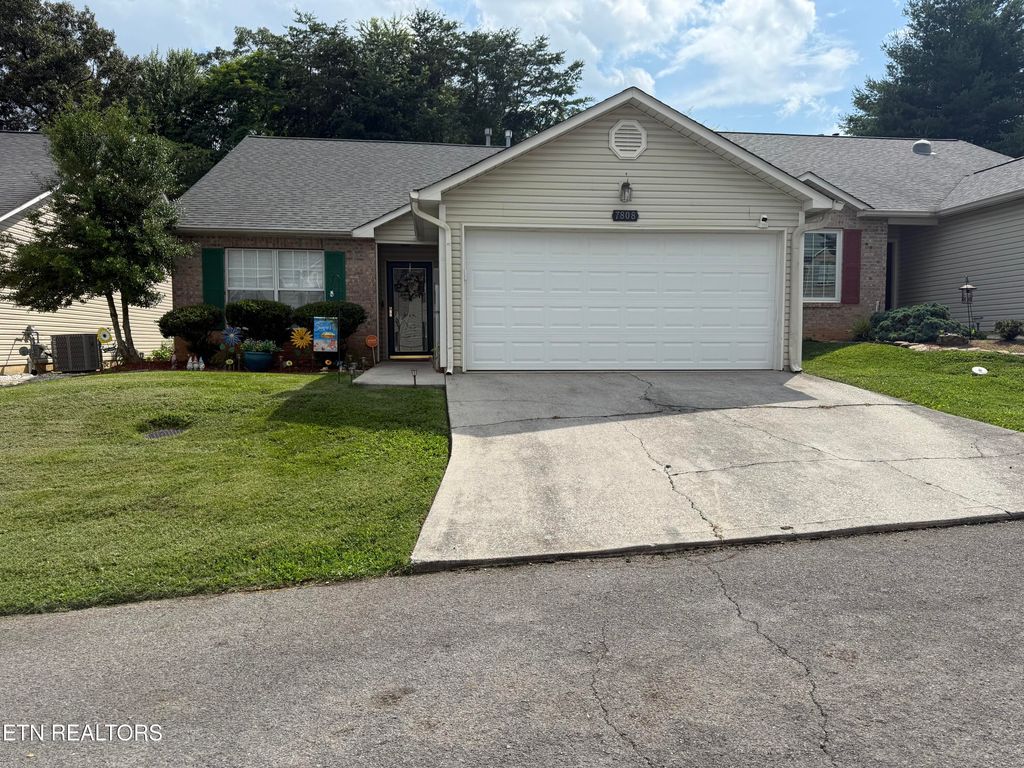 Photo of 7808 Stone Garden Way, Powell, TN 37849 (MLS # 1305218)