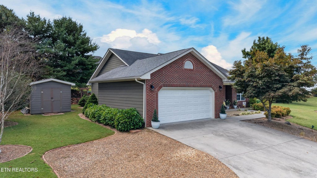 Photo of 1846 Pheasant Crossing Drive, Dandridge, TN 37725 (MLS # 1356447)