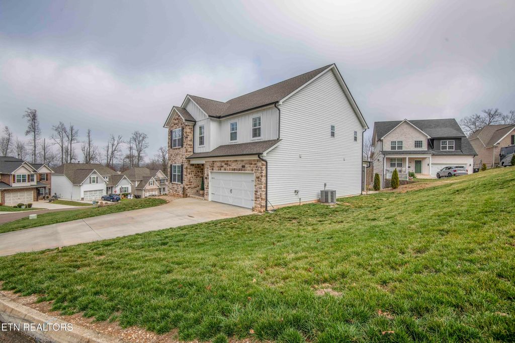 Photo of 3358 Flagstaff Lane, Knoxville, TN 37931 (MLS # 1325876)