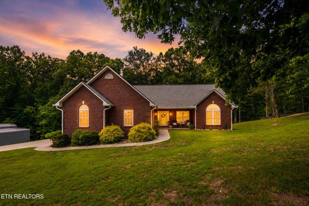 Photo of 379 Red Hill Rd, Andersonville, TN 37705 (MLS # 1348137)