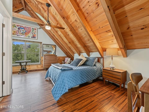Tiny photo for 920 W Cedar Lane, Gatlinburg, TN 37738 (MLS # 1357567)