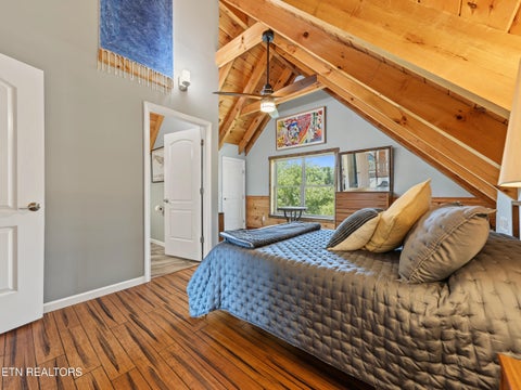 Tiny photo for 920 W Cedar Lane, Gatlinburg, TN 37738 (MLS # 1357567)