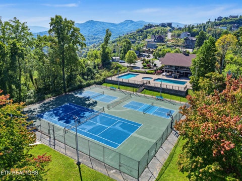 Tiny photo for 920 W Cedar Lane, Gatlinburg, TN 37738 (MLS # 1357567)