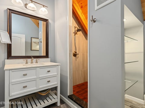 Tiny photo for 920 W Cedar Lane, Gatlinburg, TN 37738 (MLS # 1357567)