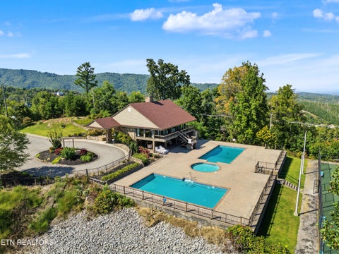 Tiny photo for 920 W Cedar Lane, Gatlinburg, TN 37738 (MLS # 1357567)