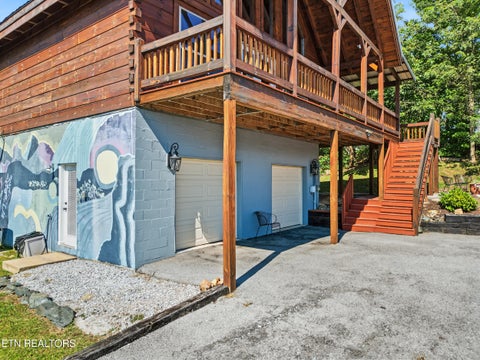 Tiny photo for 920 W Cedar Lane, Gatlinburg, TN 37738 (MLS # 1357567)