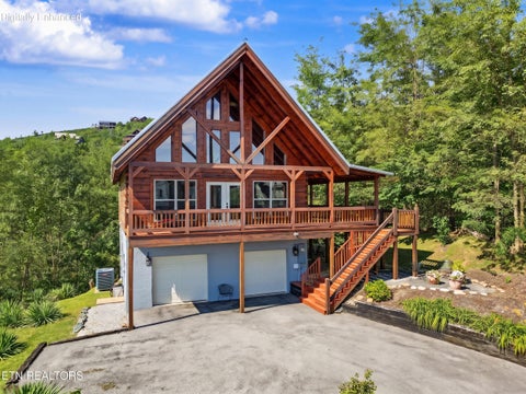 Tiny photo for 920 W Cedar Lane, Gatlinburg, TN 37738 (MLS # 1357567)