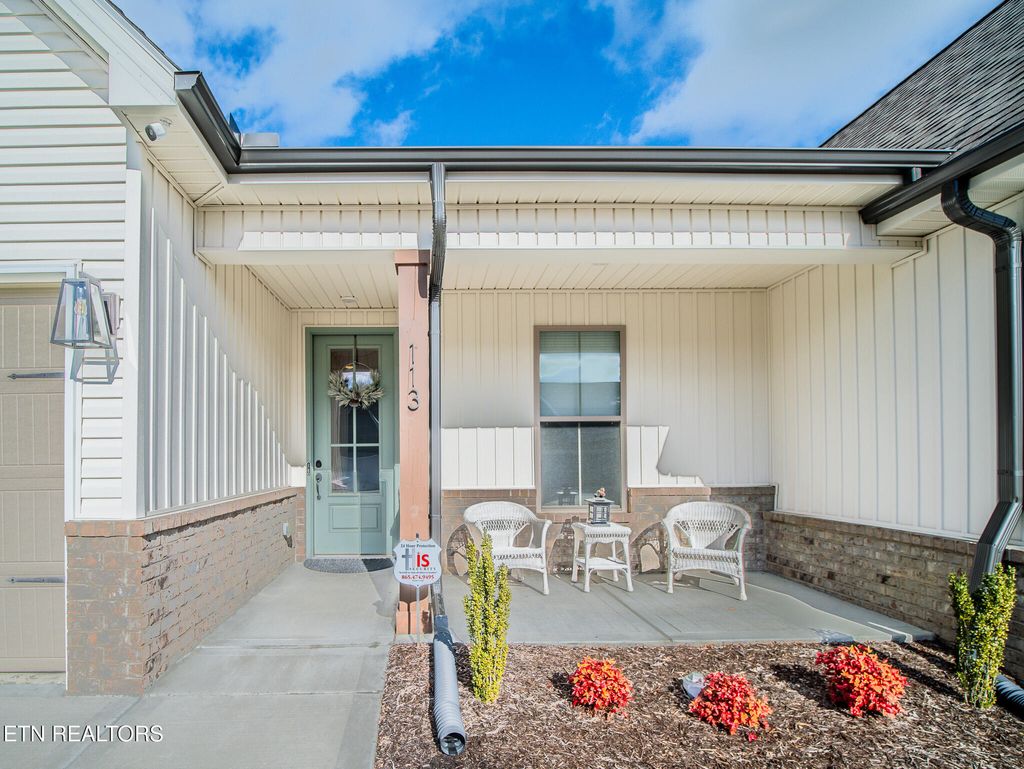 Photo of 113 Elise Way, Lenoir City, TN 37771 (MLS # 1327707)