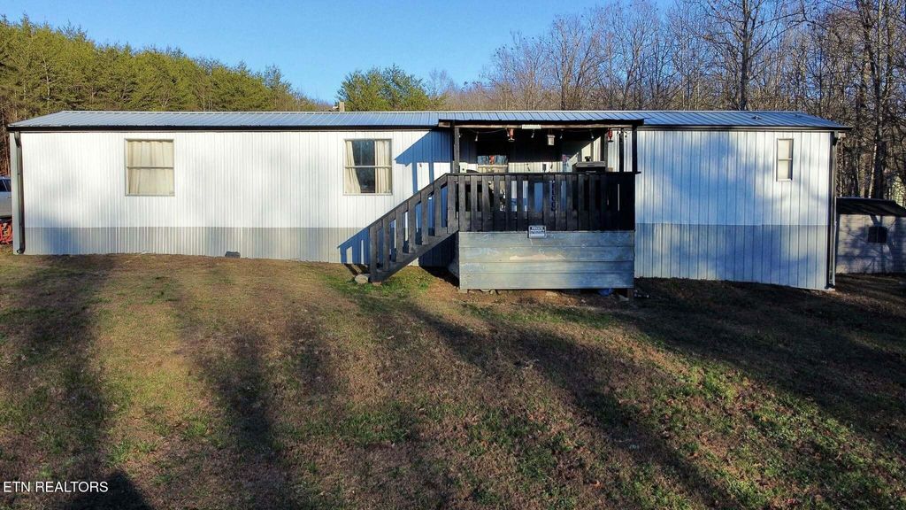 Photo of 25 Myers Loop Rd, Pikeville, TN 37367 (MLS # 1328788)