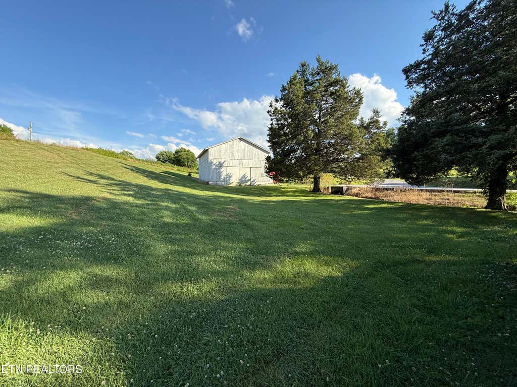 Photo of 176 Brunswick Drive, Harrogate, TN 37752 (MLS # 1345183)