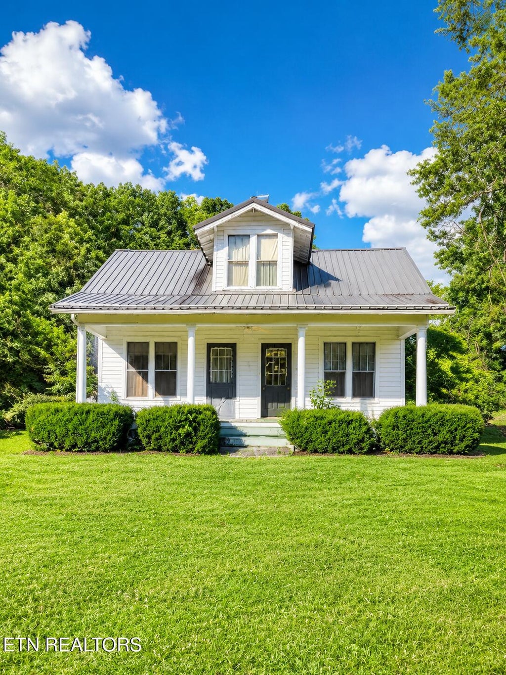 Photo of 176 Brunswick Drive, Harrogate, TN 37752 (MLS # 1345183)