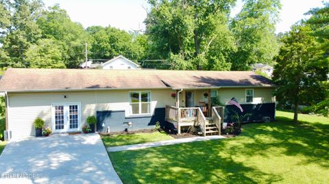 Single Family Residence in Maryville TN 3258 Lagrange Drive.jpg