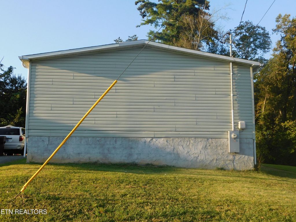 Photo of 296 N Illinois Ave, Oak Ridge, TN 37830 (MLS # 1315990)