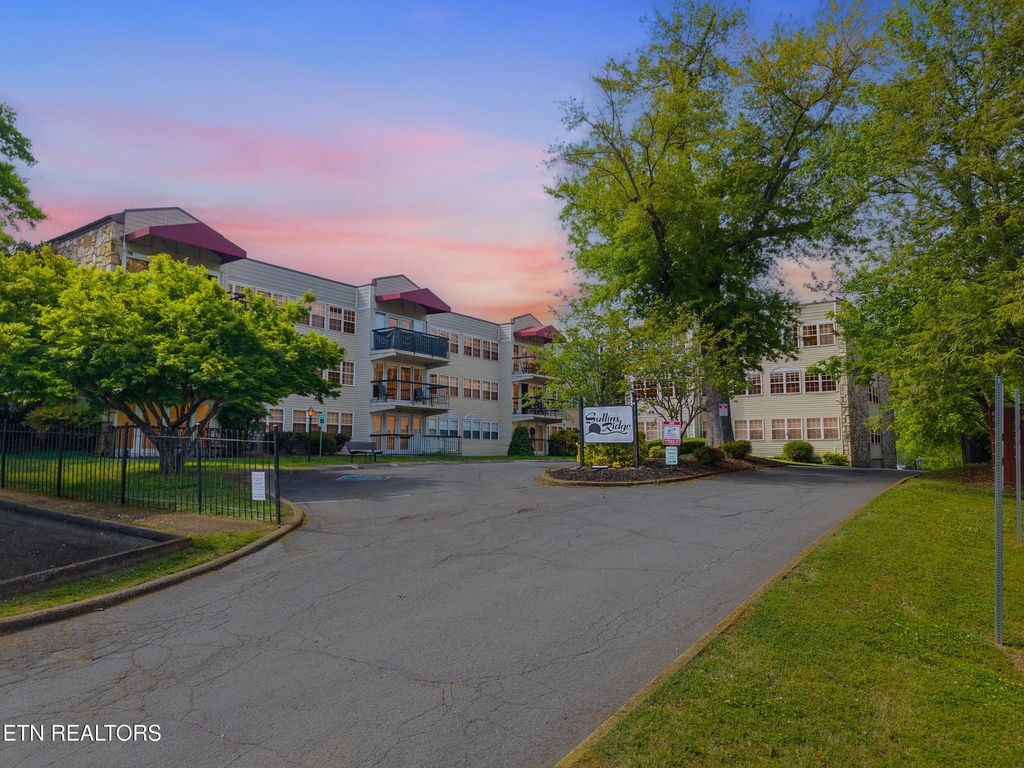 Photo of 2749 Sullins St #211, Knoxville, TN 37919 (MLS # 1336967)