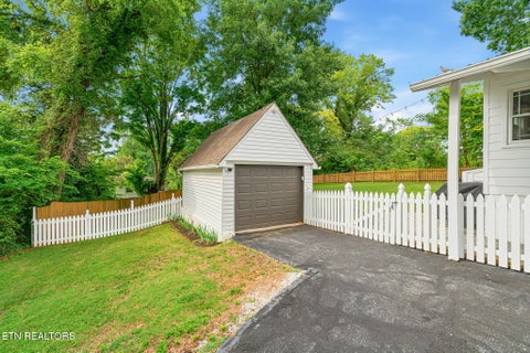 Tiny photo for 236 Hillcrest Drive, Knoxville, TN 37918 (MLS # 1354337)
