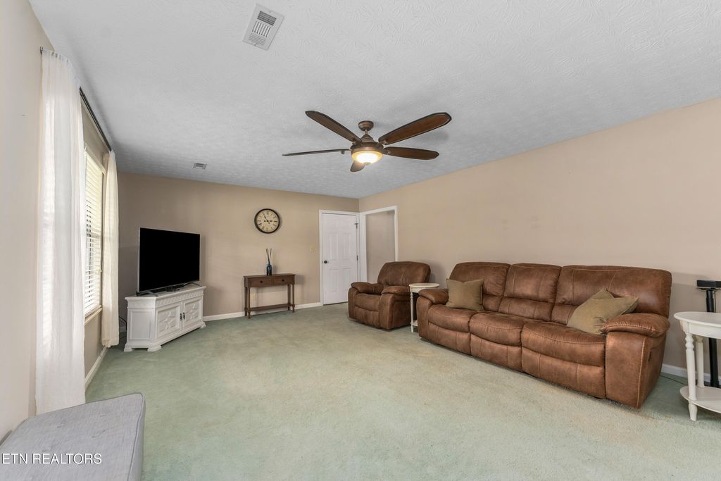 Photo of 6925 Sicilia Lane, Corryton, TN 37721 (MLS # 1304246)