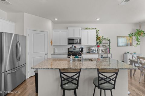 Tiny photo for 573 Cliff St, Morristown, TN 37814 (MLS # 1323419)